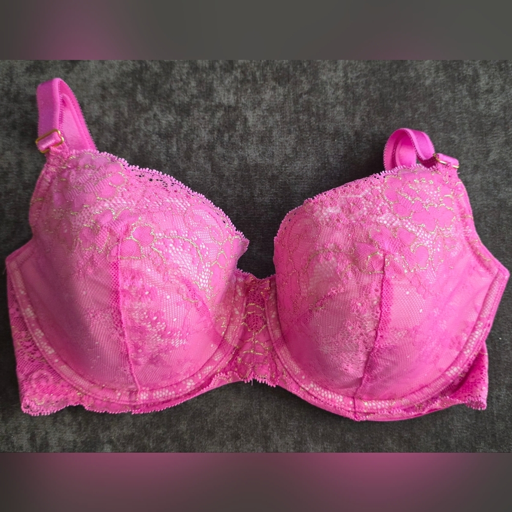 Victoria's Secret Pink Lace Bra with Gold Lining, 34DD